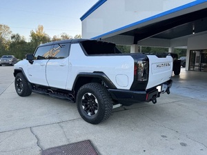 CLEAN TITLE USED 2023 <strong>GMC</strong> HUMMER EV <strong>PICKUP</strong> 3X CREW CAB - FOR SALE - READY TO SHIP - DOOR TO DOOR DELIVERY - Product Image 5