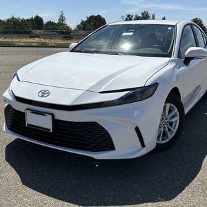 新しい2025トヨタカムリLEFWD (異なる色) - Product Image 2