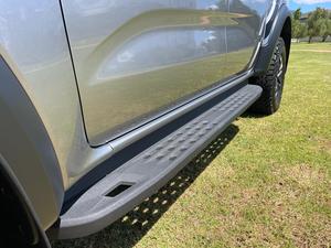 2022 Ford Ranger Raptor 3.0 V6 ikiz Turbo EcoBoost Pickup dizel yakıt otomatik şanzıman koyu iç FWD kumaş sağ el - Product Image 5