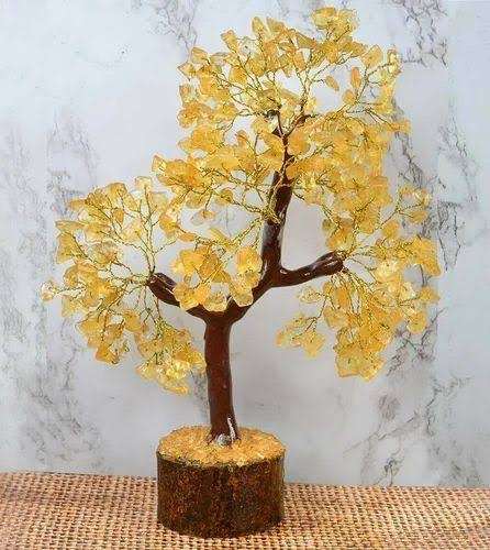 สีเหลือง