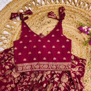 女童<span class=keywords><strong>Lehenga</strong></span> <span class=keywords><strong>Choli</strong></span>衬衫Gota蕾丝乔其纱丝绸民族婚纱礼服非常适合时装店精品店