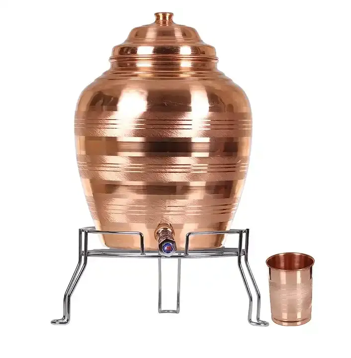 Dispensador de agua de cobre puro de calidad de exportación para servidor de agua tradicional de hotel doméstico disponible a precio mayorista