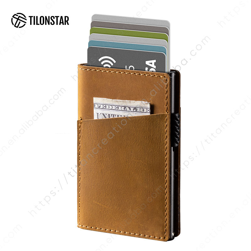 หนังแท้สีน้ำตาลอ่อน