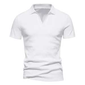 <span class=keywords><strong>V</strong></span>形棉短袖男士t恤夏季休闲服男士t恤价格优惠男士t恤