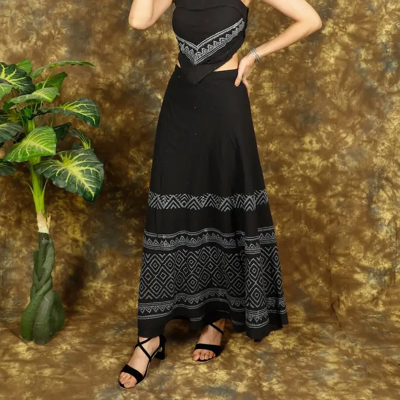 Falda cruzada de algodón crudo de color natural, ropa Bohemia, hermosa Falda larga de algodón 100% de trabajo con parche multicolor indio para mujer