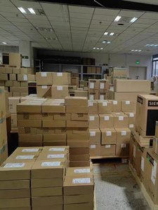 Industrielle Automatisierung 6ES7223-1PL32-0XB0 Plc Pac Spezielle Controller Brandneue Plc Logic Programming Controller