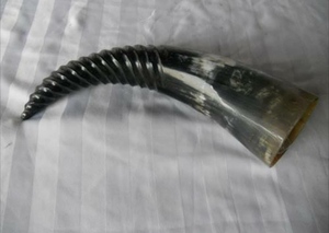 Authentic Viking Nautical Style Drinking <strong>Horn</strong> Food-Safe <strong>Cup</strong> with Iron Stand Best Quality Carved Flower No Leaks for Beer - Product Image 3