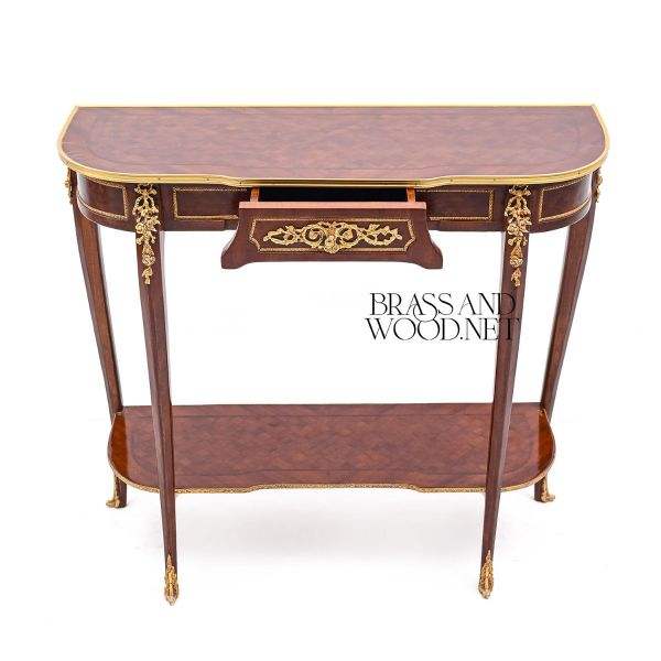 สีน้ำตาล