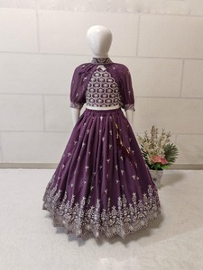 现成设计师Georgette <span class=keywords><strong>Lehenga</strong></span> <span class=keywords><strong>Choli</strong></span>儿童女孩印度开斋节派对装