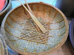 传统越南竹船浴缸 -- 圆形设计，适用于钓鱼和旅游船，在哪里可以买到圆形竹船