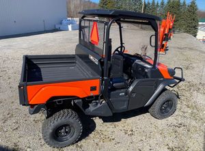 รถแทรคเตอร์ไฟฟ้าสำหรับฟาร์ม2025 Kubota RTV-X1100C UTV 4WD อเนกประสงค์สำหรับการเกษตรได้รับการรับรอง EPA Kubota ฟาร์ม