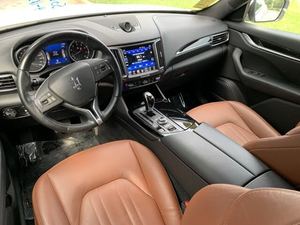 2018 Maserati <strong>Levante</strong> SUV Turbo Engine AWD Drive Leather Seats R18 Tire Ready-to-SHIP Dark Interior Automatic Gearbox Metal Roof - Product Image 2