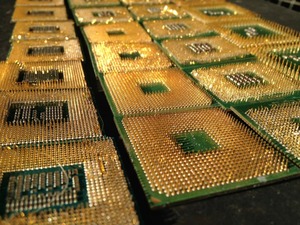 100% Pentium Pro Ceramic 3.3 GHz CPU พร้อมด้วยหน่วยประมวลผล Xeon สีทองและ I5ตกแต่งใหม่ด้วยแพคเกจถาดสำหรับการกู้คืนหมุดทอง - Product Image 2