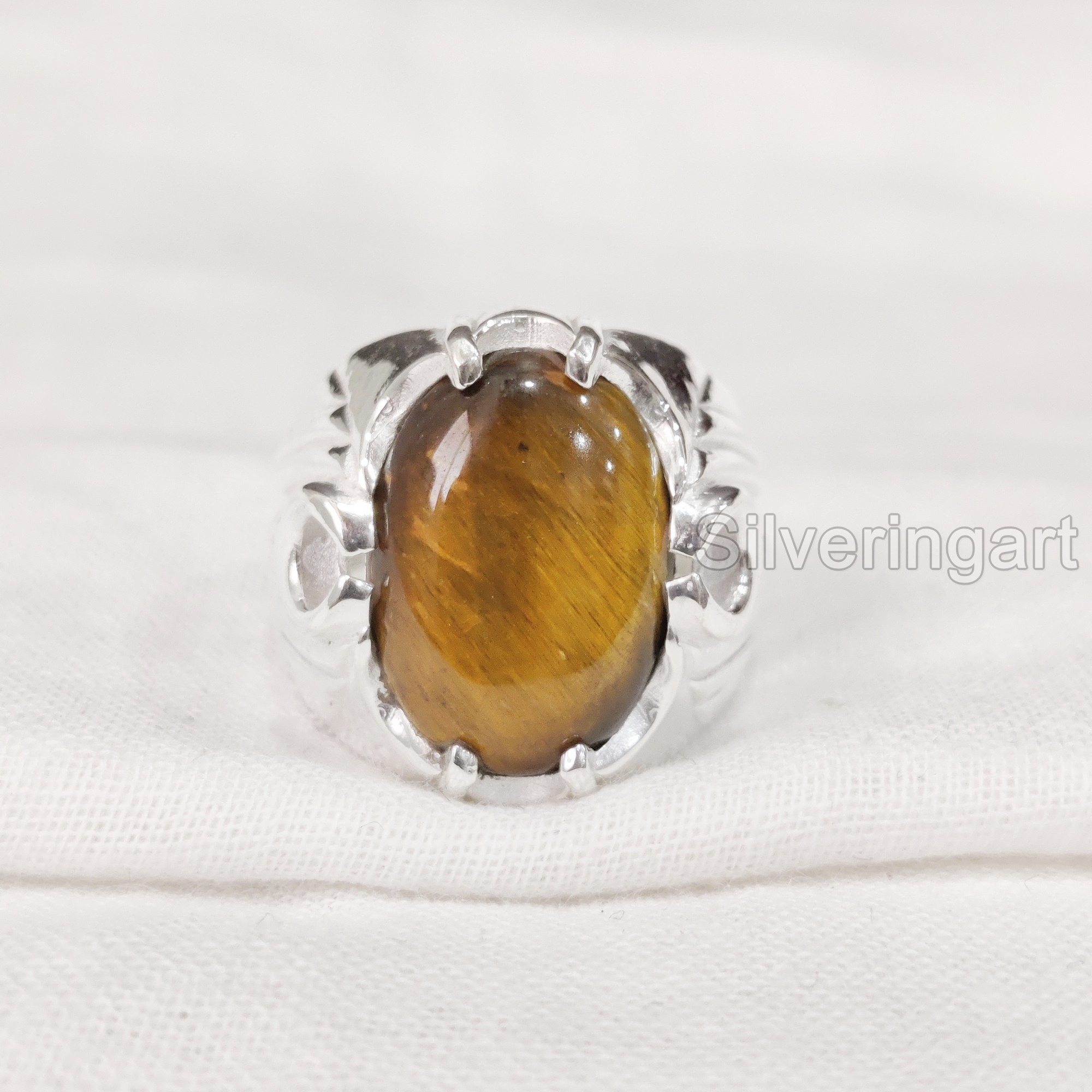 สีเหลือง