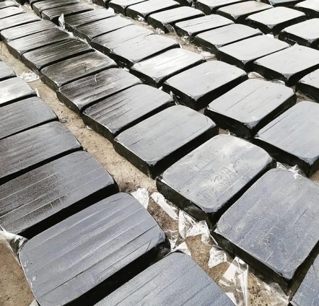 Pure Oxidized Asphalt 115/15 by Air Blowing In Paint Production
