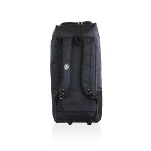 Durable Multi-Purpose Kit <strong>Bag</strong> With Adjustable Straps and Multiple Compartments - Ideal for Athletes and Travelers - Product Image 4