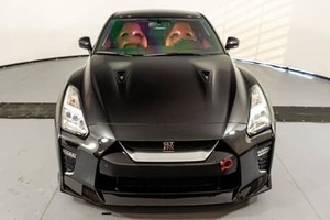 日産GT-Rプレミアム565馬力ツインターボV6トップベストセラー車レッドアンバーインテリア左ステアリングレザーシート2021年