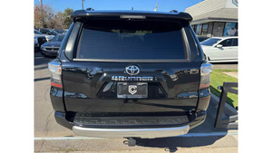 2023 Toyota 4-Runner <span class=keywords><strong>TRD</strong></span> Off-Road Premium 4WD RHD/LND Turbo motor deri koltuklar koyu iç oldukça kullanılan