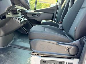 2025 Mer cedes-Be nz Sprinter Cargo Van RWD - Product Image 6