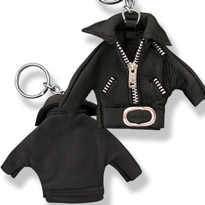 Mais recente modelo PU couro personalizado Biker Club jaqueta Keychain mão costurado moto couro jaqueta anéis-chave