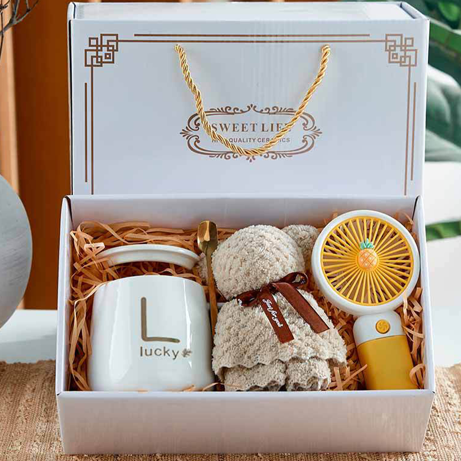 Cup + Fan + Towel Three-Piece Set