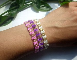 Napali Premium Quality Crystal <strong>Seed</strong> <strong>Bead</strong> Bracelet Mix Colour Roll Bracelets with White Red 2mm 3mm 4mm 6mm <strong>Beads</strong> Round <strong>Pattern</strong> - Product Image 2