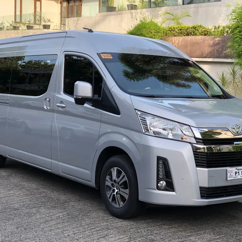 LHD/ RHD 공정하게 사용되는 15 인승 Hiace 높은 지붕 디젤 2.5L