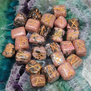 Toptan Rhodonite kristal Rune Set doğal Wicca enerji taşı için koruma ve sezgi Reiki meditasyon Sto - Product Image 1