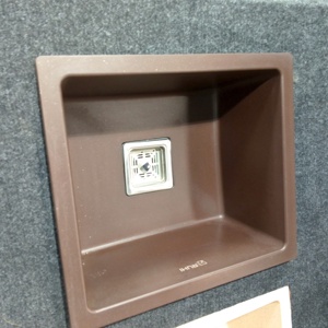 Venda quente Moderno Granito Branco Única Tigela Pia Cozinha Preço Atacado Quartz Undermount Instalação <span class=keywords><strong>Overflow</strong></span> Característica