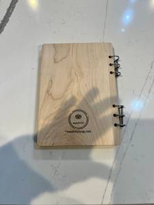 Блокнот ручной работы из массива дерева для ежедневного письма - Product Image 3