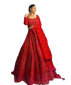 儿童<span class=keywords><strong>Lehenga</strong></span> <span class=keywords><strong>Choli</strong></span>: 年轻时尚爱好者的传统服装 -- 在儿童服装店很受欢迎