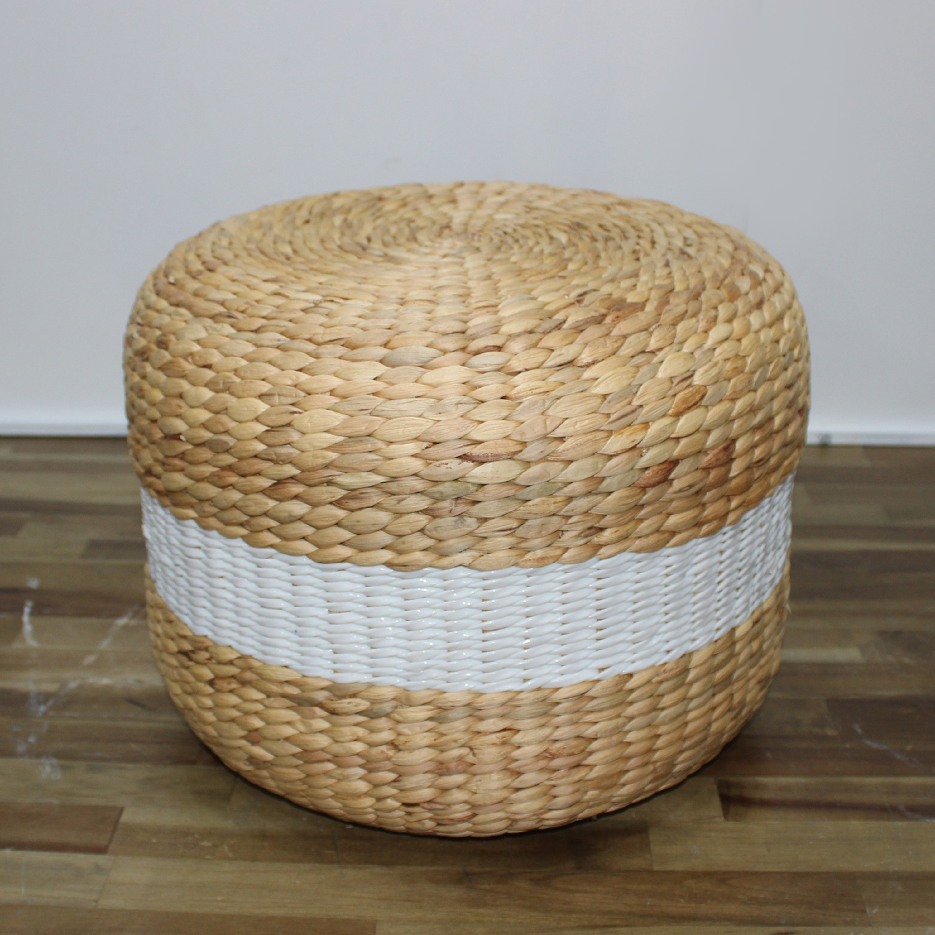 สีขาวผสมธรรมชาติ