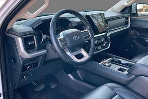 2023 Ford Exp-edition MAX XLT RWD - Product Image 5