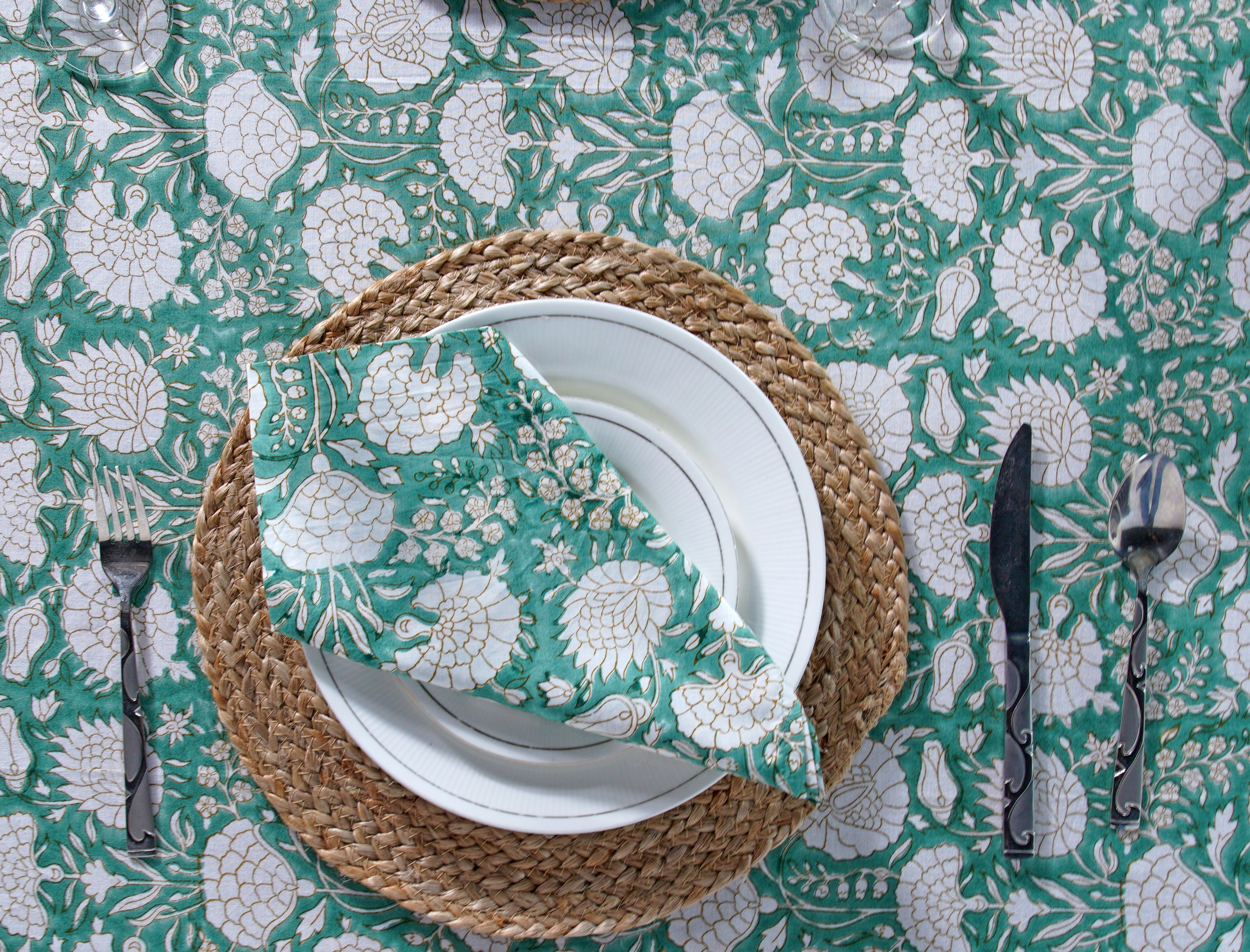 สีเขียวมอส