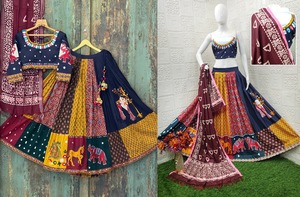 Bollywood Style Floral <strong>Lehnga</strong> With <strong>Designer</strong> Blouse for Women Handmade Zari Work Women Wedding Dress Bridal Set - Product Image 3