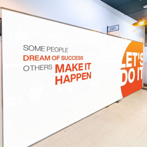 Aangepaste Groot Formaat Muur Sticker En Outdoor Billboard Afdrukken Pvc Flex Vinyl Muurschildering Reclame Display Afdrukken Service - Product Image 3