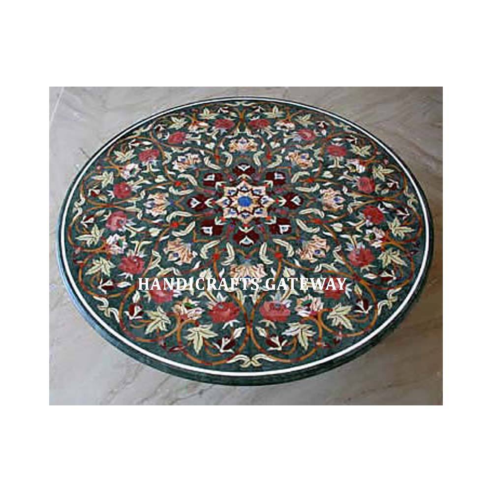 สีเขียว