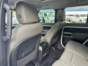 Kullanılan 2024 Land Rover Defender S - Product Image 6
