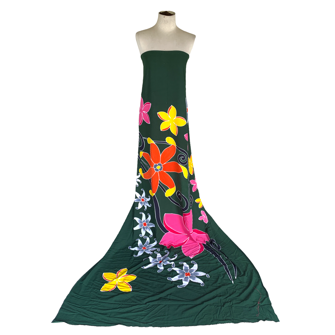 สีเขียวเข้ม