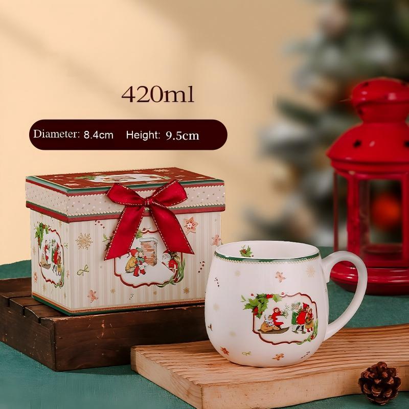 Tasse à rayures rétro dans une boîte cadeau