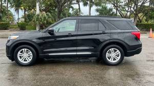 2023 Ford Explorer XLT RWD Dark Interior Leather Seats Automatic Gear Box 4L Gas Engine 18\&quot; Alloy Wheels Rear <strong>Camera</strong> AWD Drive - Product Image 5