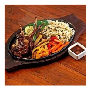 现代设计的Sizzler板定制尺寸形状和颜色的陶瓷厨具，适用于热菜行业趋势