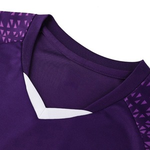 Camisetas de fútbol personalizadas para hombre, nuevo estilo, Color sólido, manga corta, técnica de sublimación única, grupo de tallas para jóvenes - Product Image 4