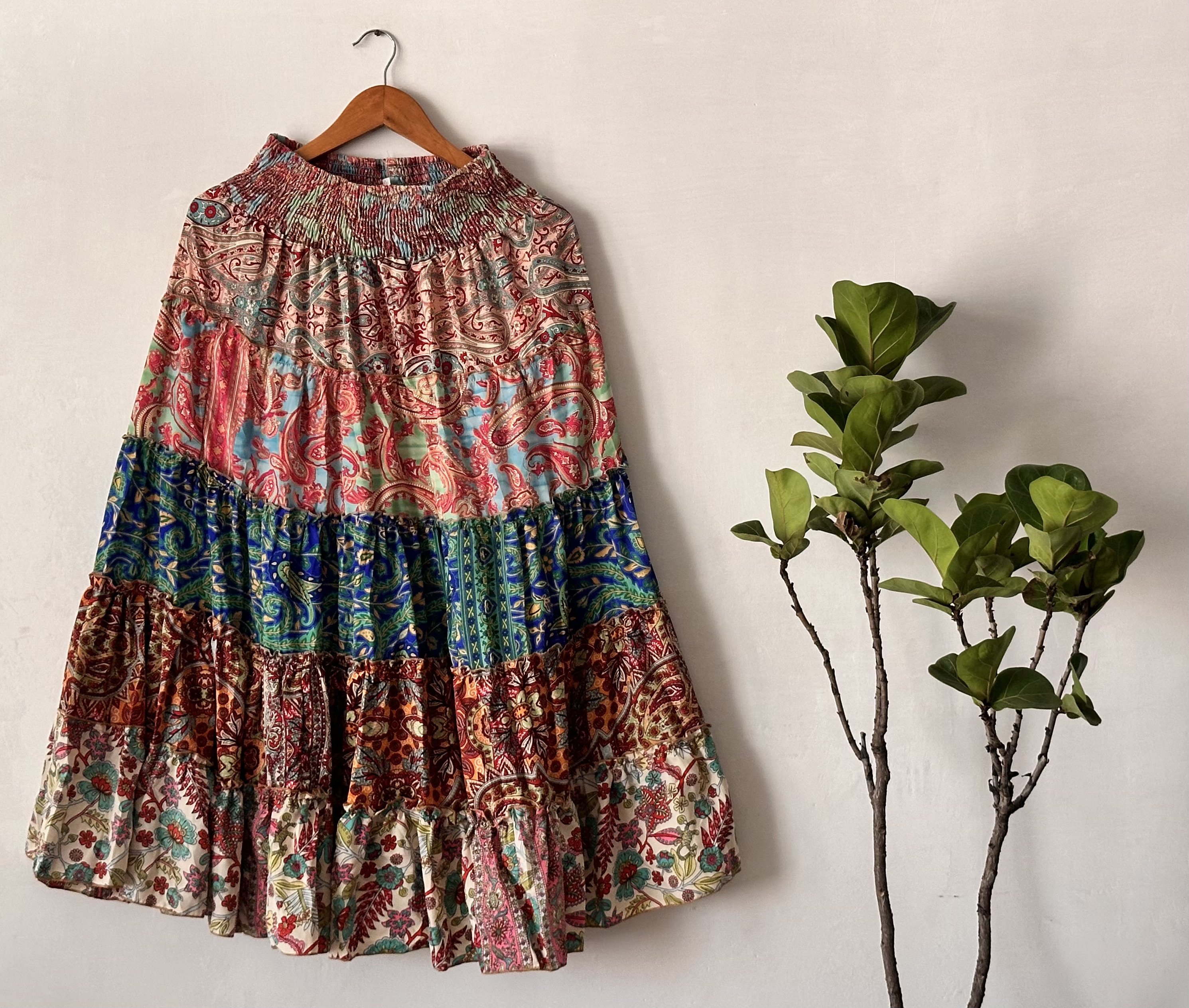 สีน้ำตาล