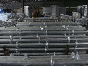足場リングロック垂直-<span class=keywords><strong>Q</strong></span>-345、HDG、電気亜鉛メッキ