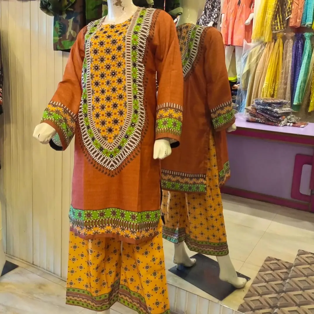 Pakistani Stylish Kurtis for Women Available In Customized Sizes At Affordable Prices Breathable fabric high quality