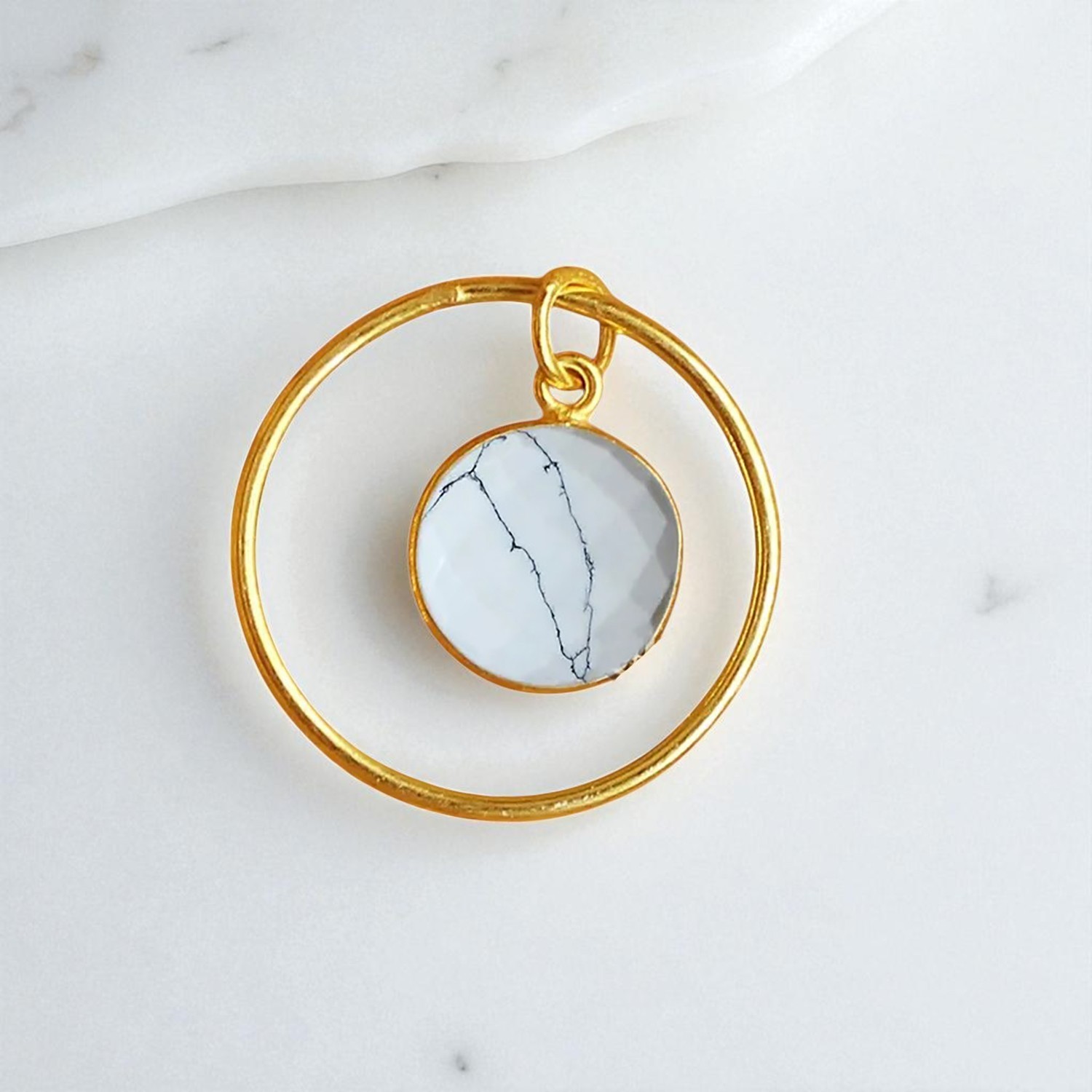 Howlite