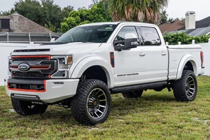 2024 Forrd F-250超负荷独家哈雷戴维森版，造型动力二手卡车，批发定价左转向