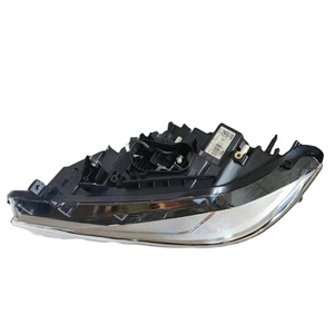 M3 M4 için 1 adet 1/<span class=keywords><strong>4</strong></span>/6/6/6/8/<span class=keywords><strong>4</strong></span> serisi High End yapılandırma orijinal ışıkları Led far takımı 2017 - 2020