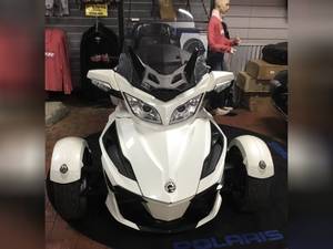 Satılık kullanılan 2014 Can-Am Trike motosiklet <span class=keywords><strong>Spyder</strong></span> <span class=keywords><strong>RT</strong></span>-<span class=keywords><strong>S</strong></span> SM6